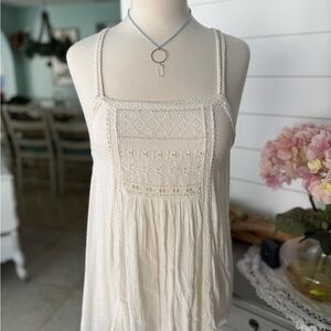 American Eagle Outfitters Cream Lace Camisole